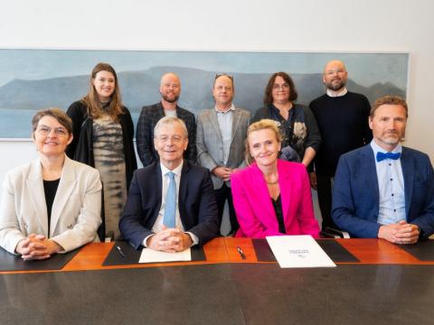 Representatives from the Department of Education & Youth and the University of Iceland