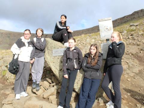 Breiðholtsskóli upper primary school's Mount Esja hike