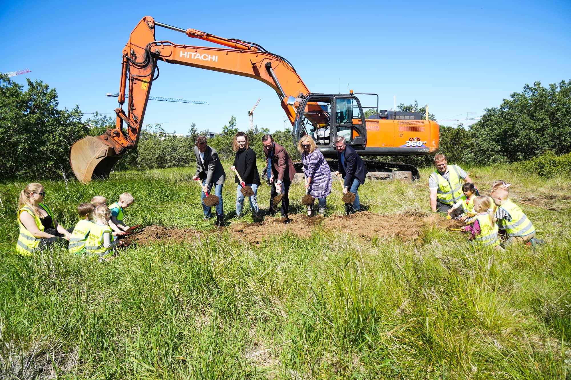 Breaking ground for Aevintyraborg Preschool in Vogabyggd 