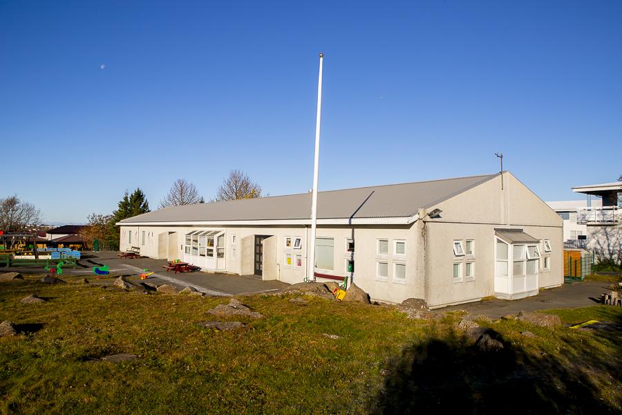 Lóð Ártúnsskóla.