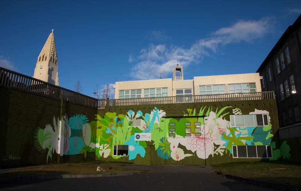 100og1 youth center
