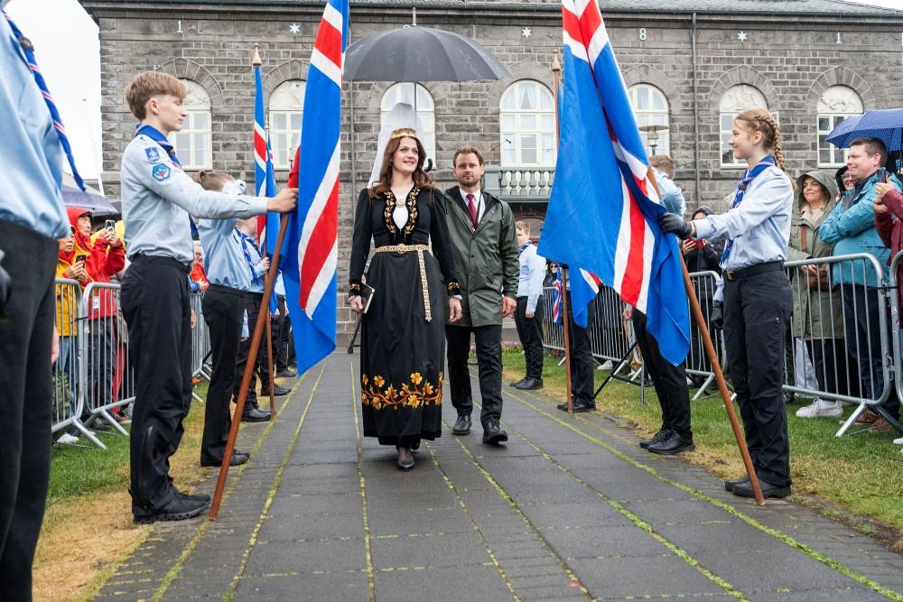Katrín Halldóra Sigurðardóttir, leikkona, er fjallkonan í ár.