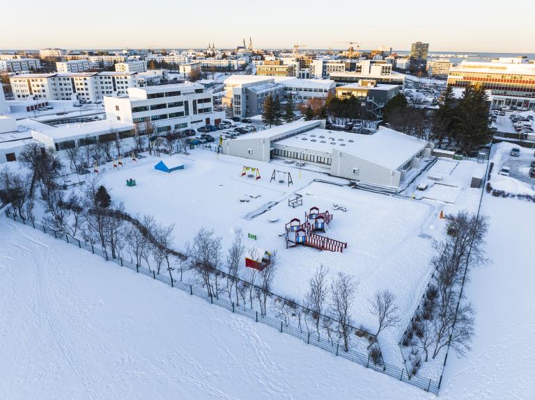 Loftmynd af húsnæði leikskólans Múlaborgar við Ármúla 8a.