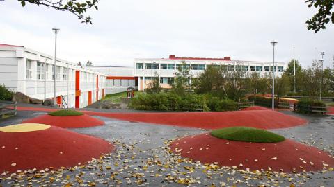 Skólalóð Fellaskóla