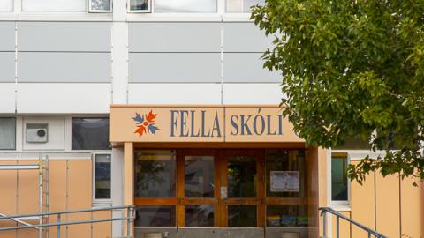 Aðalainngangur Fellaskóla